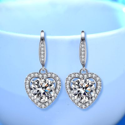 Bong-tai-bac-nu-dinh-kim-cuong-Moissanite-hinh-trai-tim-Arlet-LILI_102261_2-400x400